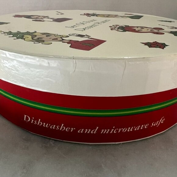 Ladies Christmas 4 Dessert Plates '02 Dishwasher Microwave Safe New Original Box - Picture 4 of 7